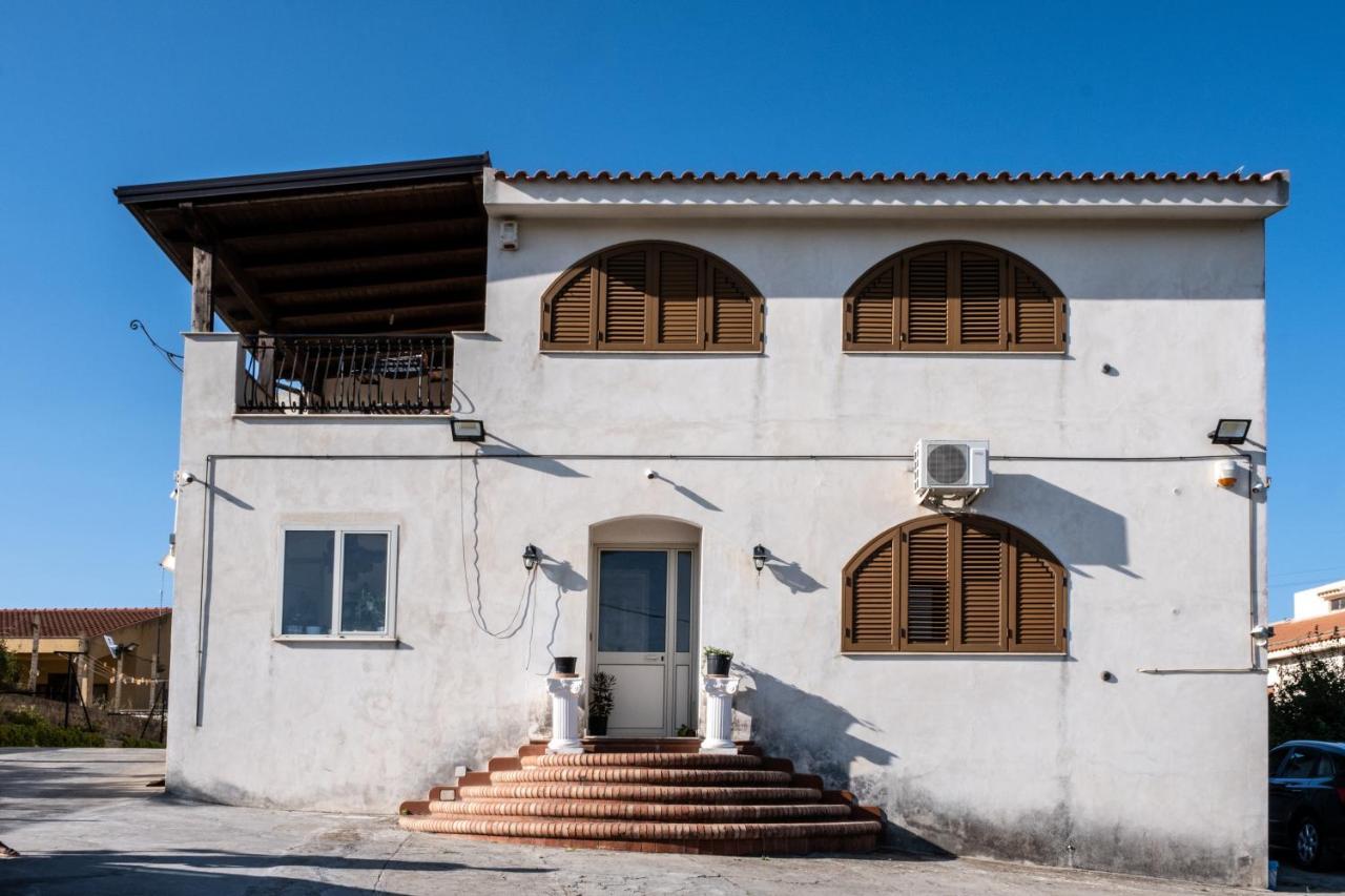 Un Posto Al Sole - Caltanissetta Apartment Exterior photo